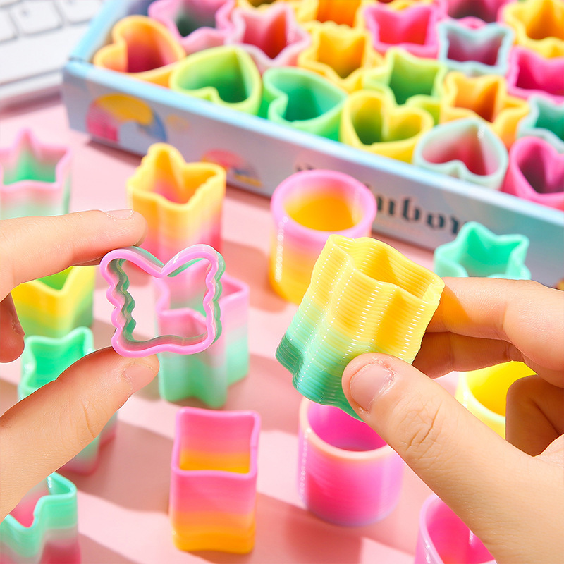 レインボーマジックスプリングスサークルおもちゃ 子供用 柔軟 - Party Games Children のレビューと価格